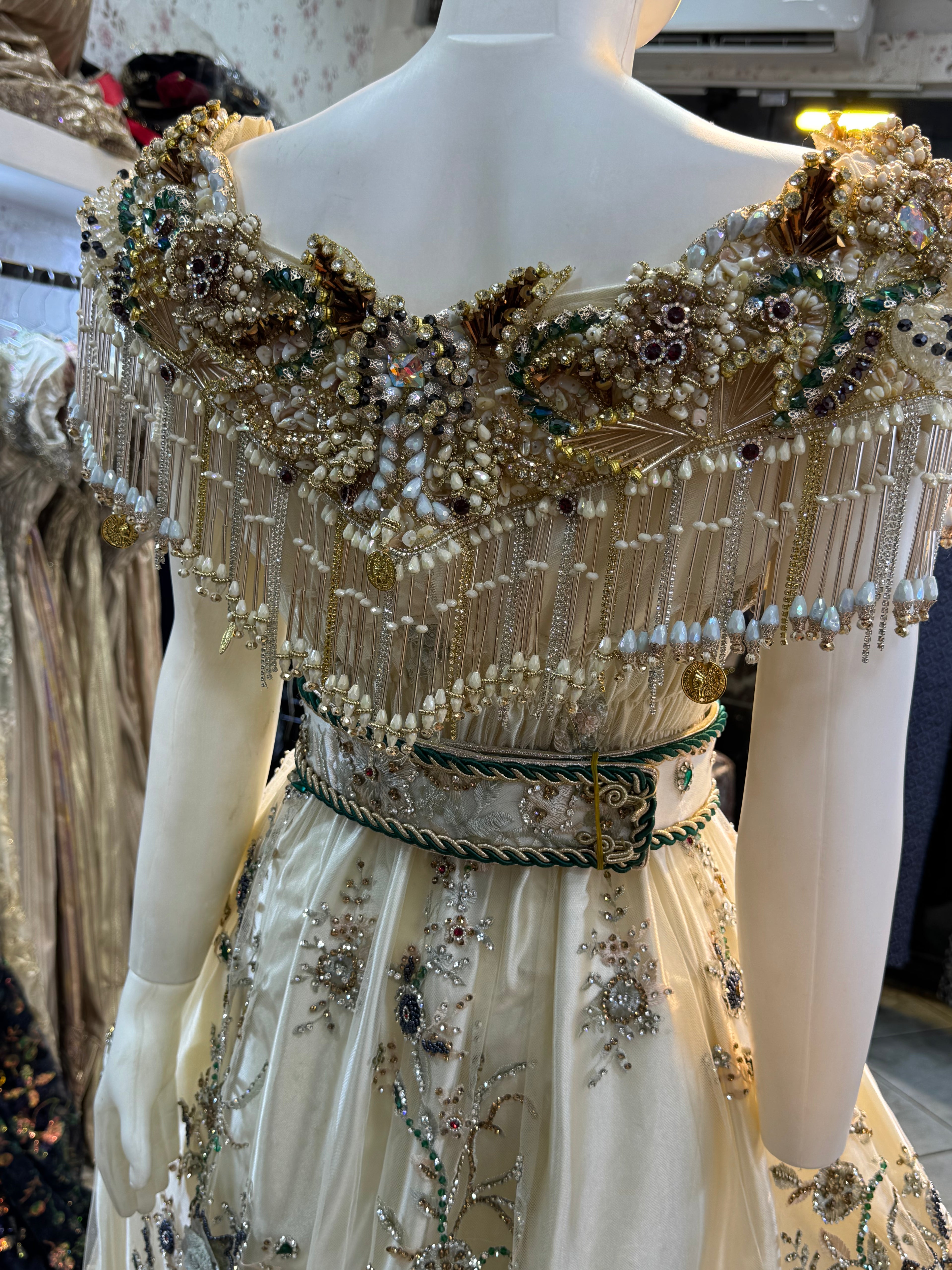 بلوزة وهرانية قرازيلا 2026